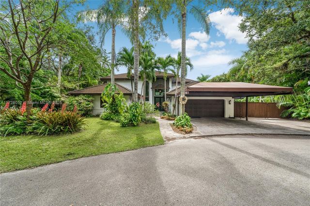 $3,499,000 | 9040 Southwest 68th Avenue | Pinecrest