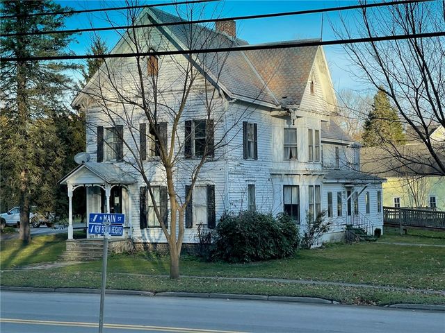 $95,000 | 62 North Main Street | New Berlin Village