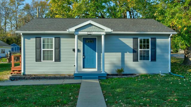 $129,900 | 2501 Jeanette Avenue | Kathleen-Jeannette