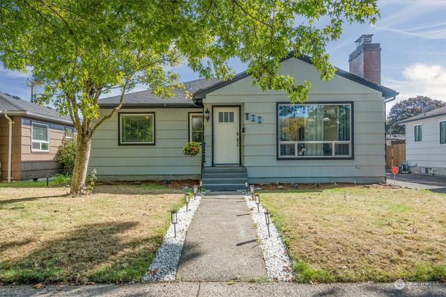 $412,500 | 946 22nd Avenue | New West Side