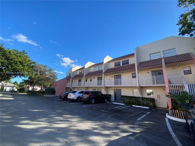 $245,000 | 3750 Northwest 115th Avenue, Unit 75 | Coral Springs Estates Townhomes