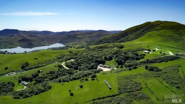 $11,995,000 | 333-345 Willow Road | Nicasio