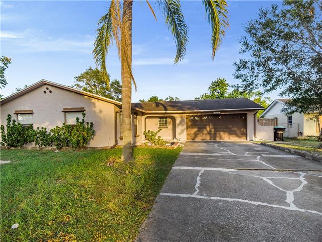 $2,100 | 1321 North Hart Boulevard | Pine Hills