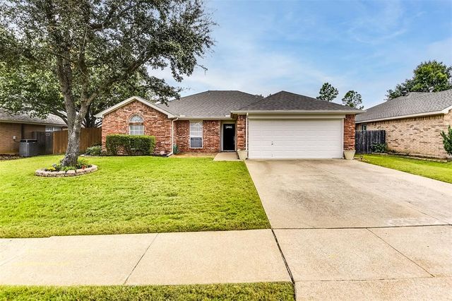 $350,000 | 2103 Savannah Drive | Heritage Estates