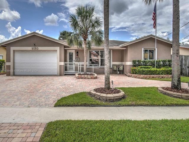 $785,000 | 9050 Southwest 53rd Street | Cooper Colony Estates