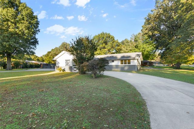 $338,000 | 118 West Wakefield Avenue | Sikeston