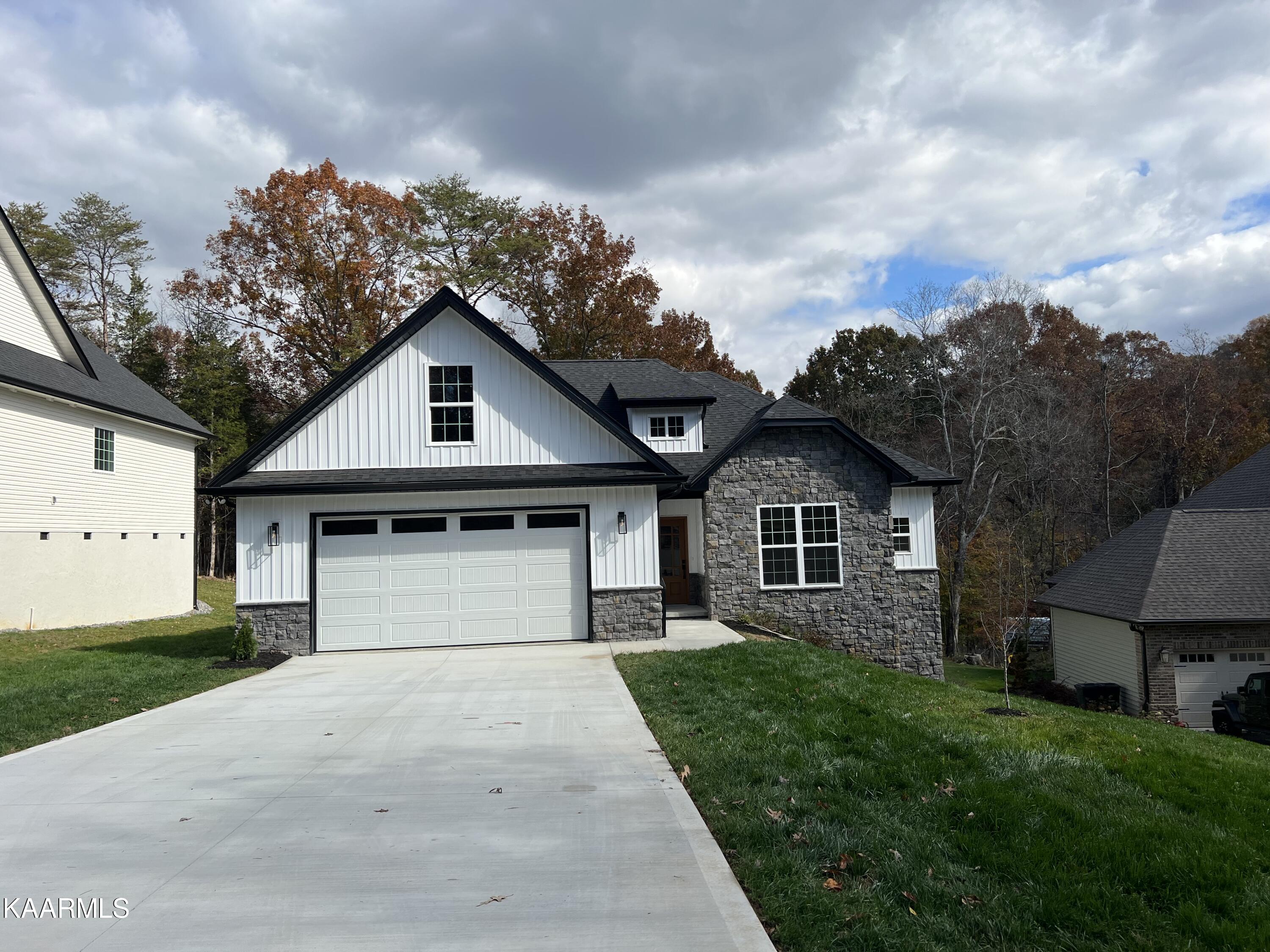 507 Igoti Place, Loudon, TN 37774 Compass