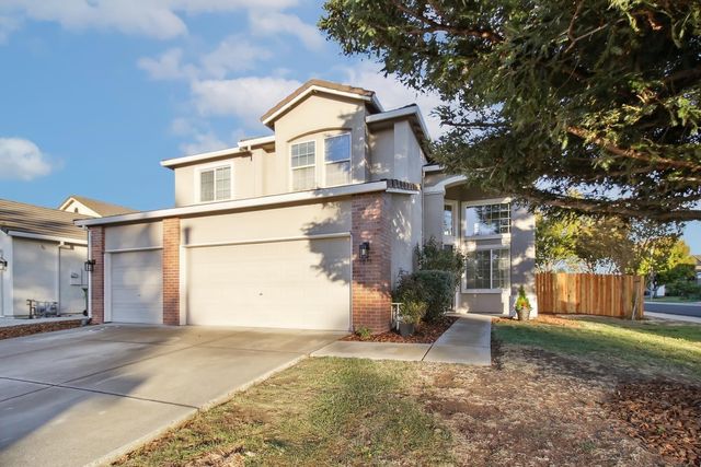 $689,000 | 9093 Allbritton Way | Laguna