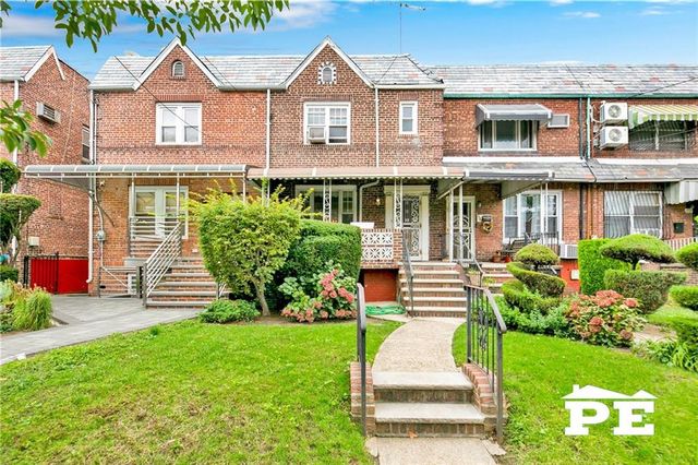 $799,000 | 3122 Nostrand Avenue | Madison