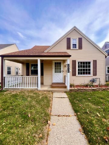 $324,900 | 2830 North 80th Street | Cooper Park