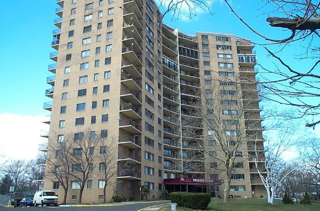 $249,900 | 275 Prospect Street, Unit 2C | Doddtown