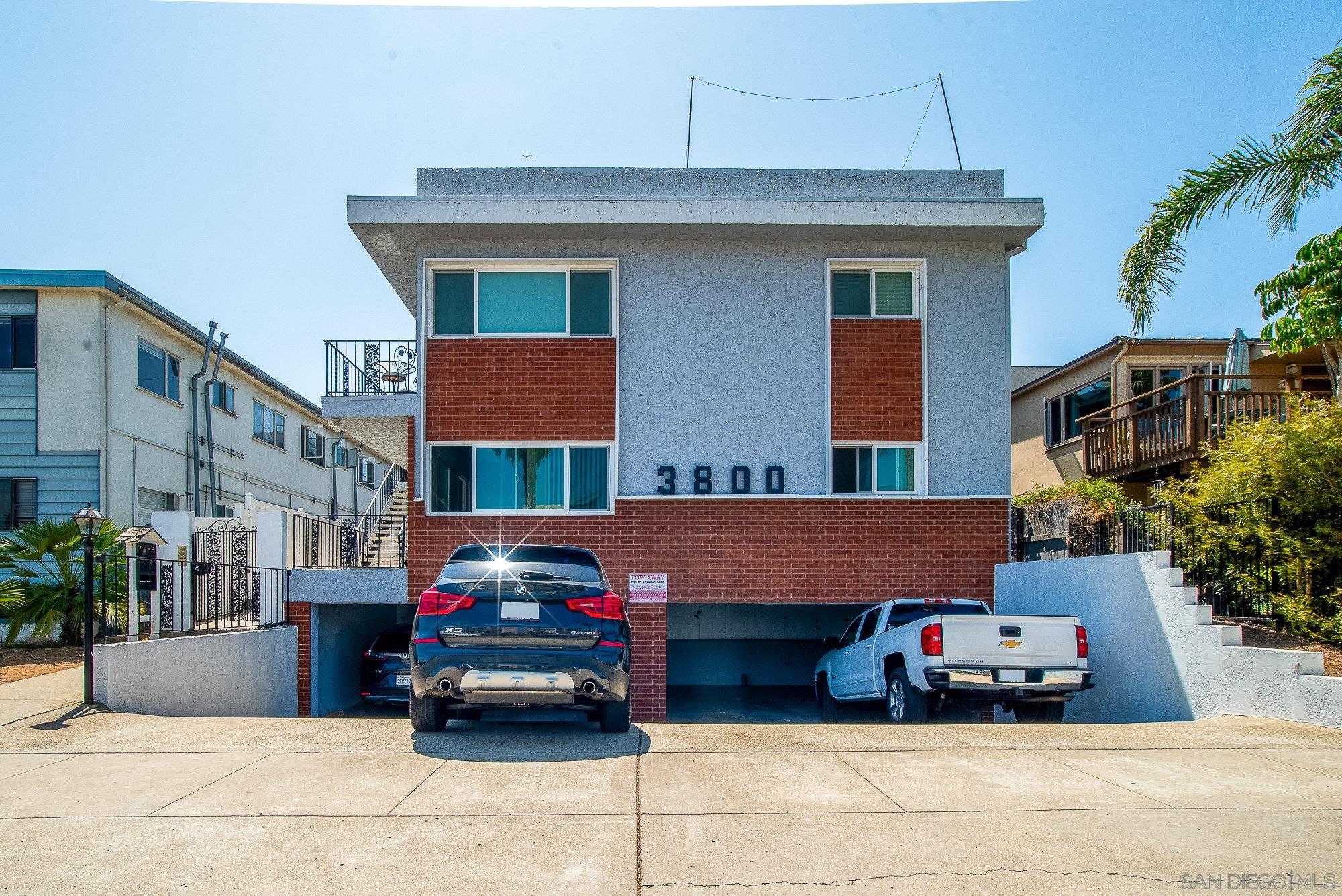 a car parked in front of a building