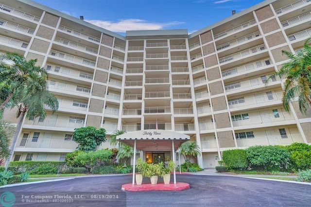 $265,000 | 2940 North Course Drive, Unit 511 | Palm Aire