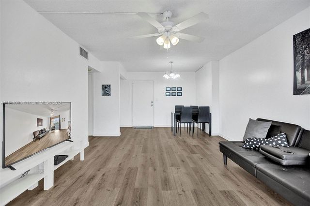 $2,100 | 200 172nd Street, Unit 514 | Sunny Isles Beach