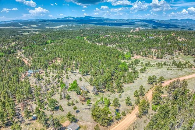 $470,000 | 2756 County 421 Florissant Co 80816