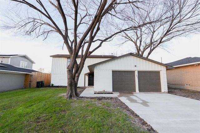 $289,999 | 1021 Moore Drive | El Rosa