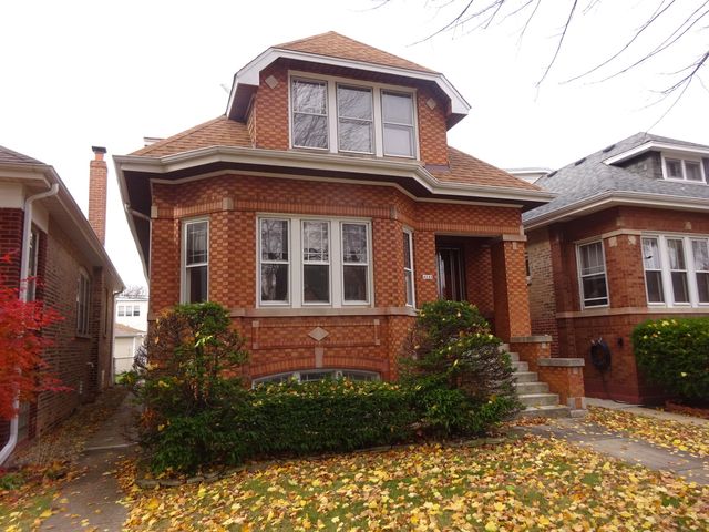 $449,900 | 4242 North Monitor Avenue | Portage Park