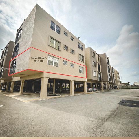 $249,995 | 6215 West 20th Avenue, Unit 212 | Hialeah