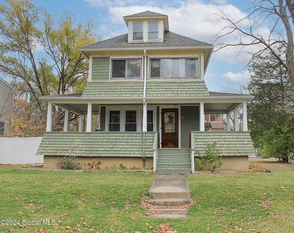 $190,000 | 13 2nd Street | East Glenville