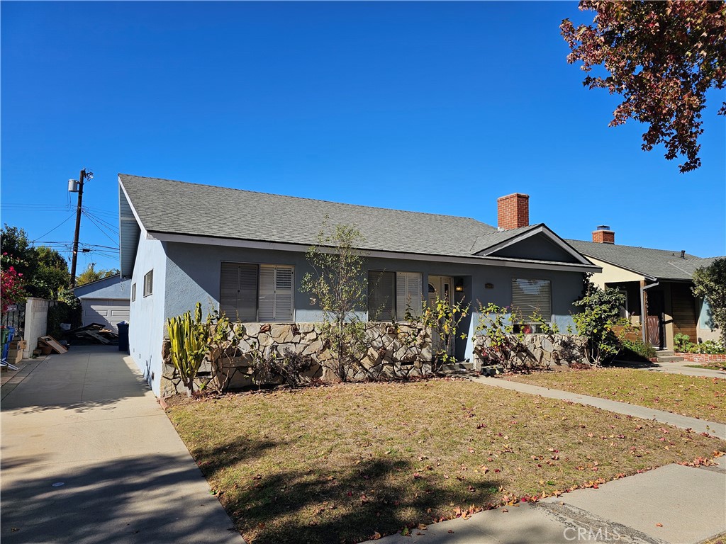 a front view of a house