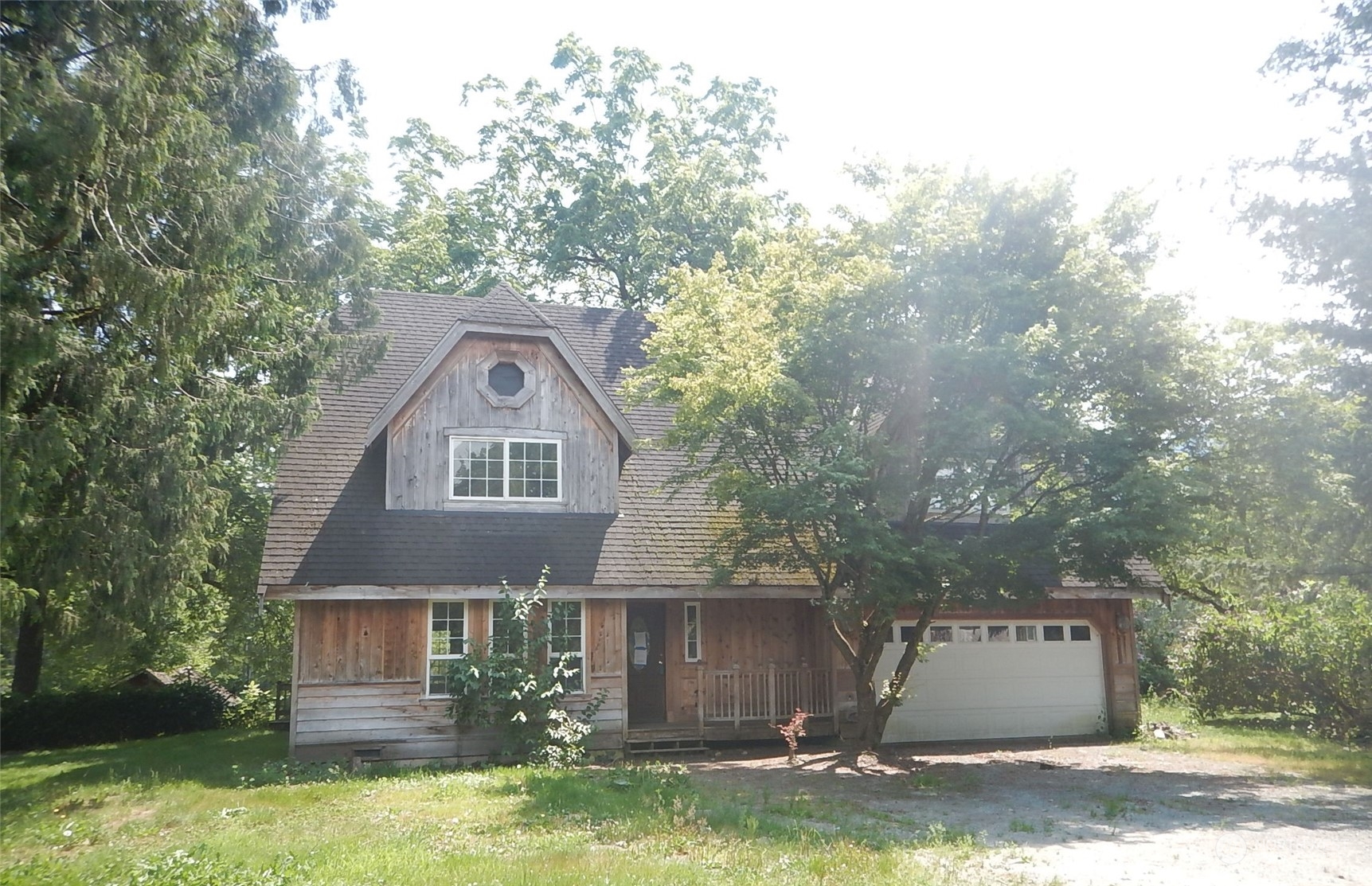 front view of house with a yard