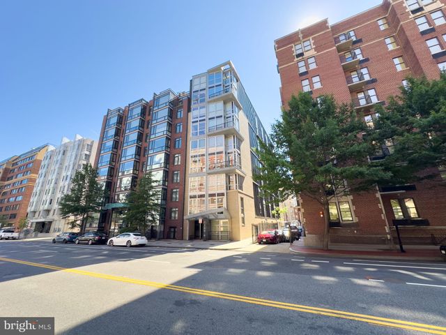 $875,000 | 1209 13th Street Northwest, Unit 802 | Logan Circle