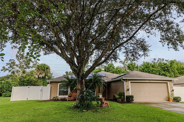 $335,000 | 1300 Benton Lake Drive East | DeLand