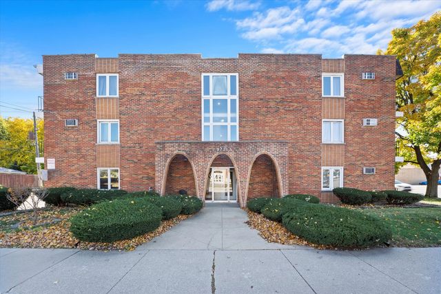 $125,000 | 9721 South Cicero Avenue, Unit 2F | Oak Lawn