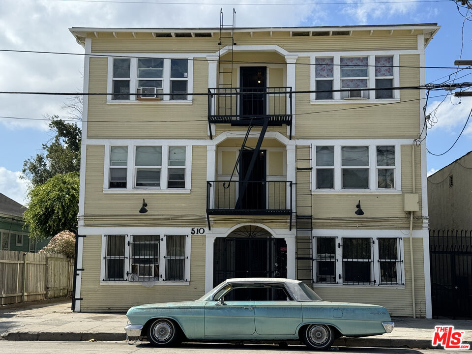 a car parked in front of a building