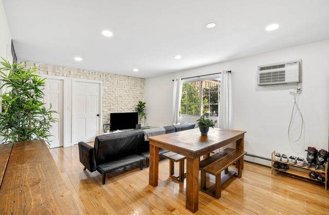 $1,899,999 | 281 Lexington Avenue | Bedford-Stuyvesant