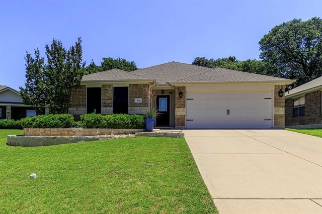 $362,500 | 235 Carriage Drive | Willow Park