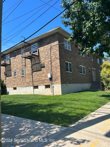 $2,000,000 | 414 Garretson Avenue | Dongan Hills