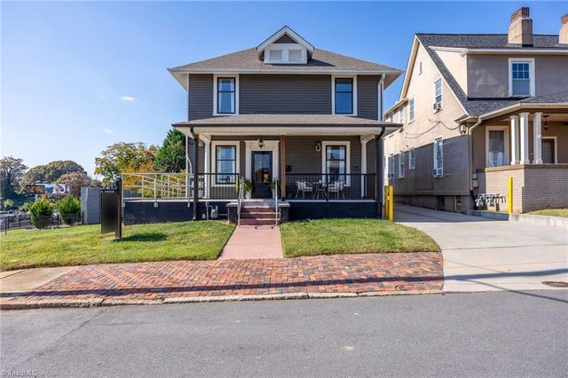 $575,000 | 126 Spruce Street South | Holly Avenue