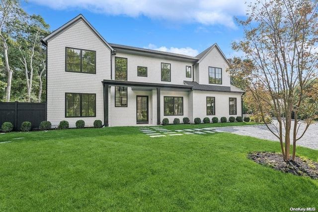 $4,495,000 | 58 Old Fish Cove Road | Southampton North