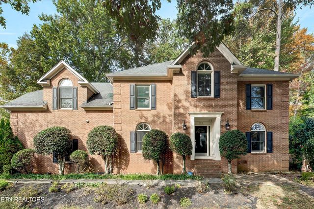 $795,000 | 604 Union Camp Lane | Farragut Crossing