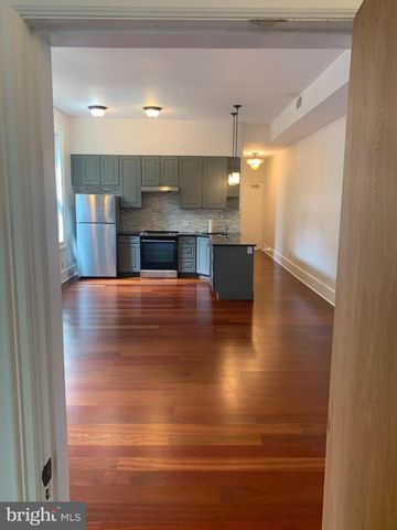 $2,600 | 1914 Spruce Street, Unit 3R | Rittenhouse Square