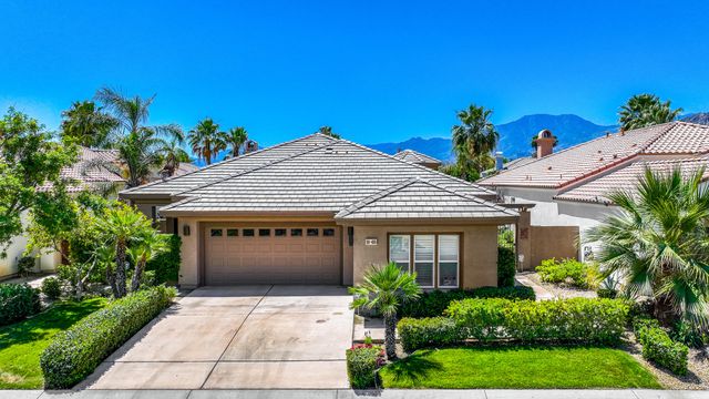 $999,950 | 50455 Los Verdes Way | Mountain View Country Club