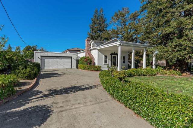 $1,050,000 | 2200 Trower Avenue | Vineyard Estates