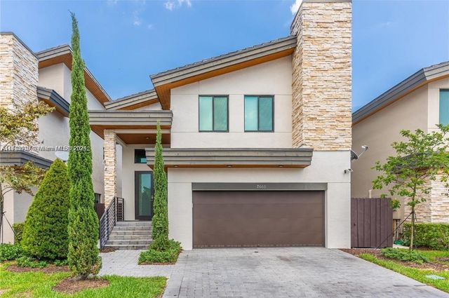 $1,350,000 | 7661 Northwest 103rd Court | Pinnacle at Park Central