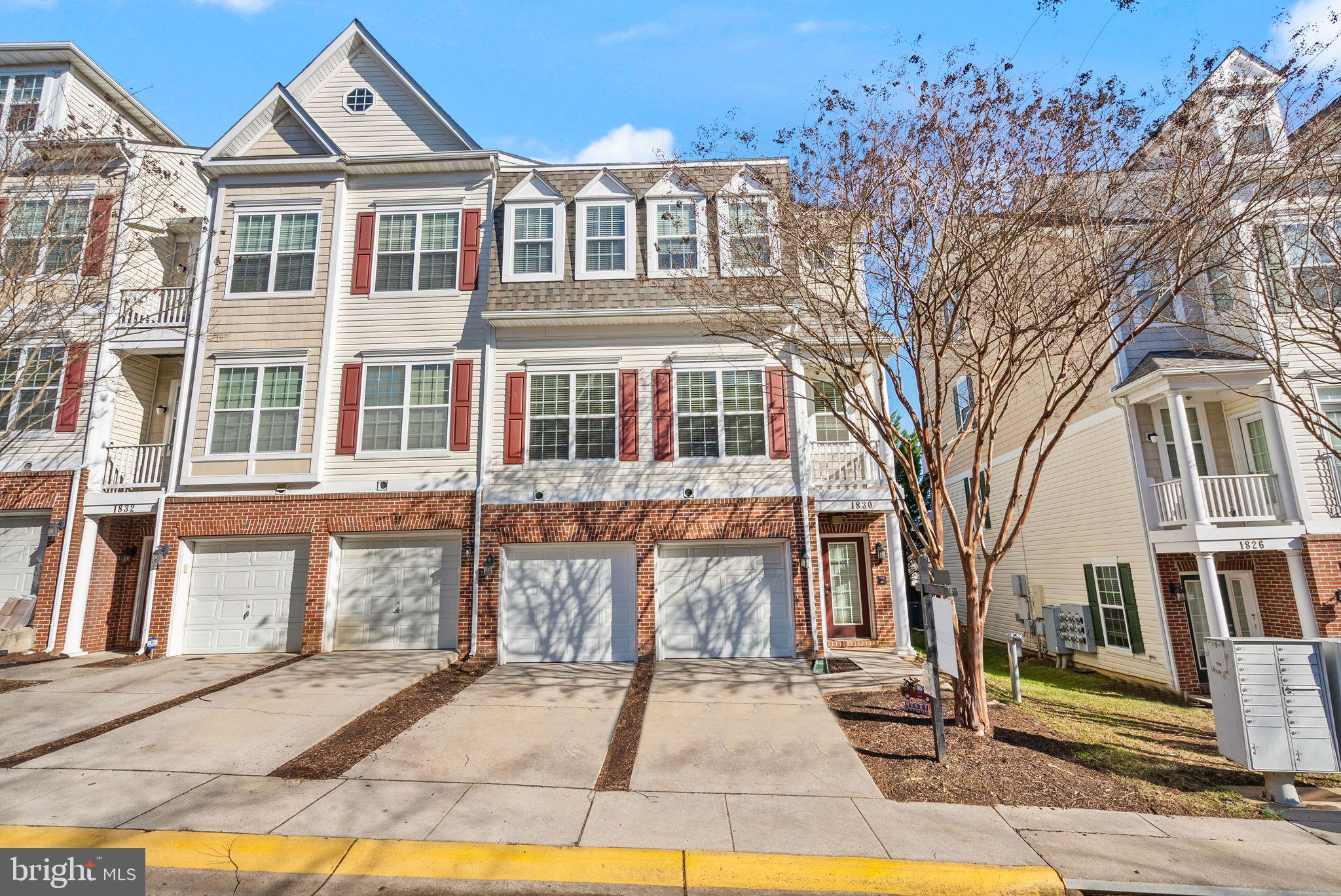 LEFT side garage with driveway parking