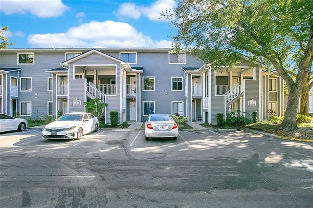 $230,000 | 2223 Stonington Avenue, Unit 2223