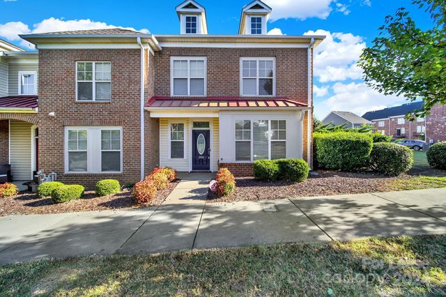 $1,795 | 1934 Cambridge Beltway Drive | Olde Whitehall