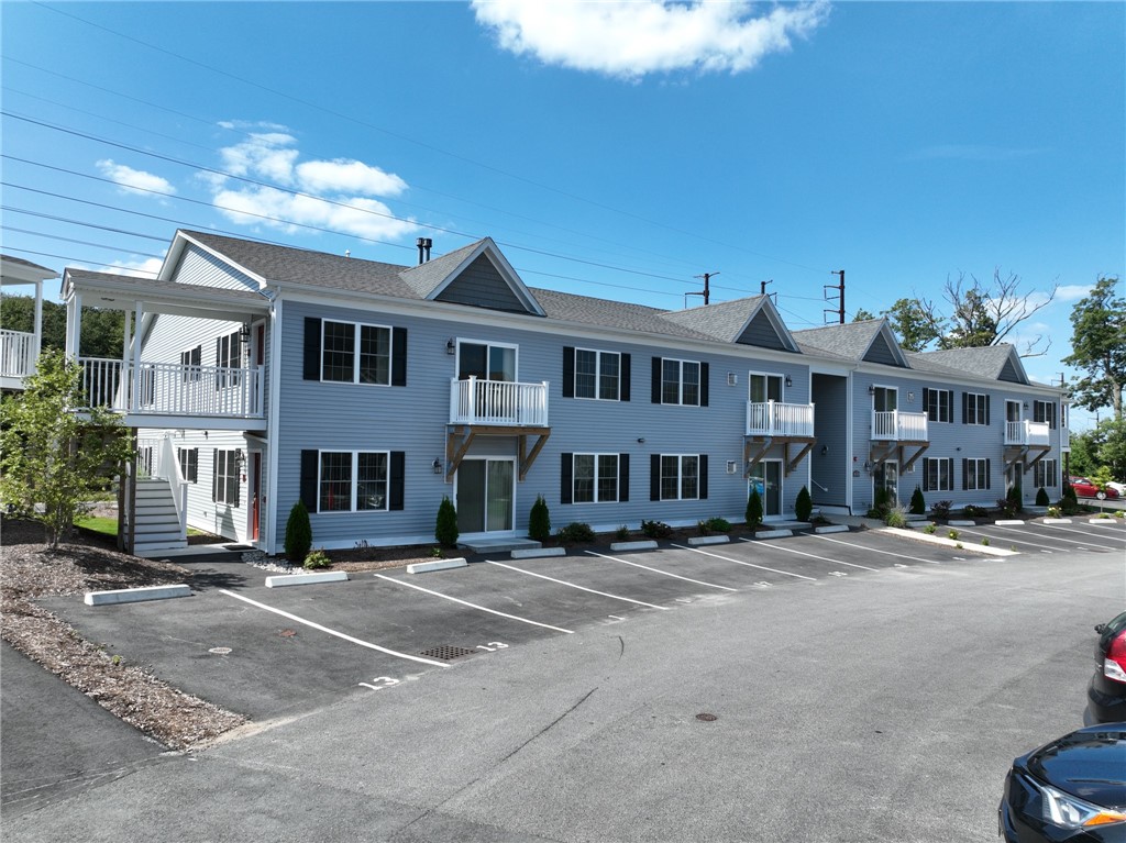 SECOND-FLOOR UNIT - PRIVATE ENTRANCE BALCONY ON TH