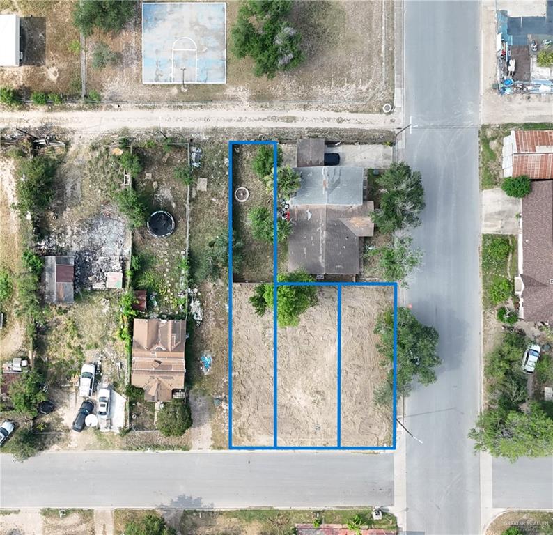 View of birds eye view of property with estimated drawn lines