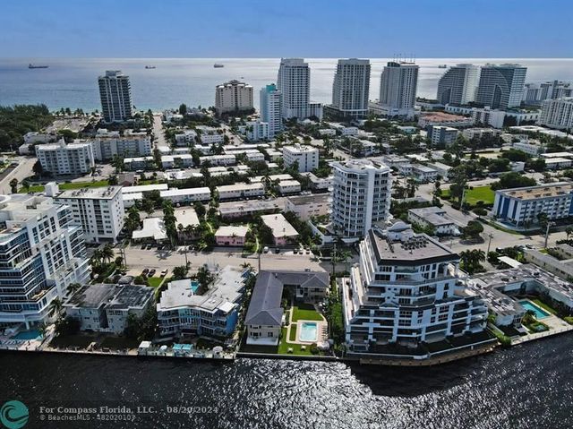 $11,900,000 | 623 Bayshore Drive | Central Beach