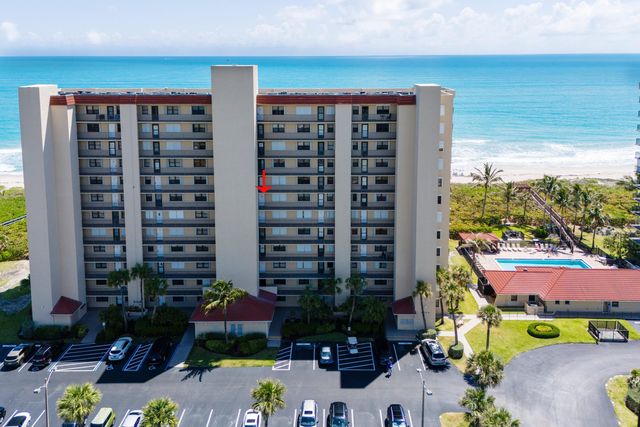 $389,900 | 4250 North Hwy A1A, Unit 705 | Hutchinson Island North