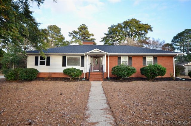 $389,900 | 301 Fairfield Road | Terry Sanford