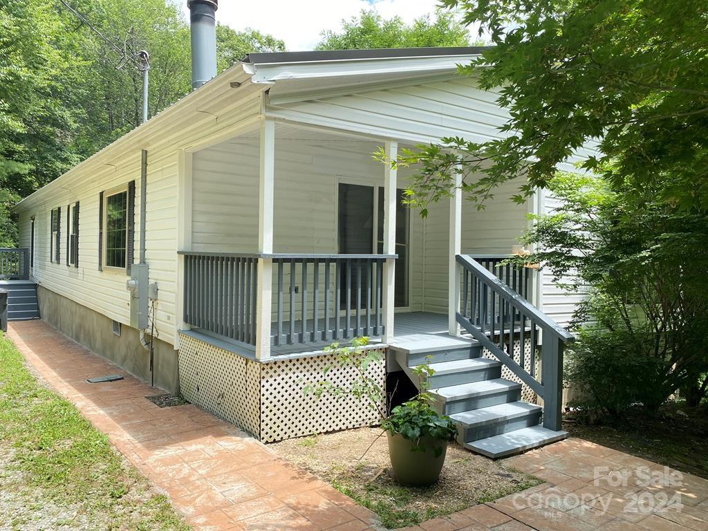 a view of stairs and deck