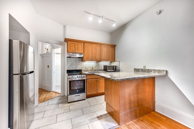 $3,500 | 479 Beacon Street, Unit 32 | Back Bay