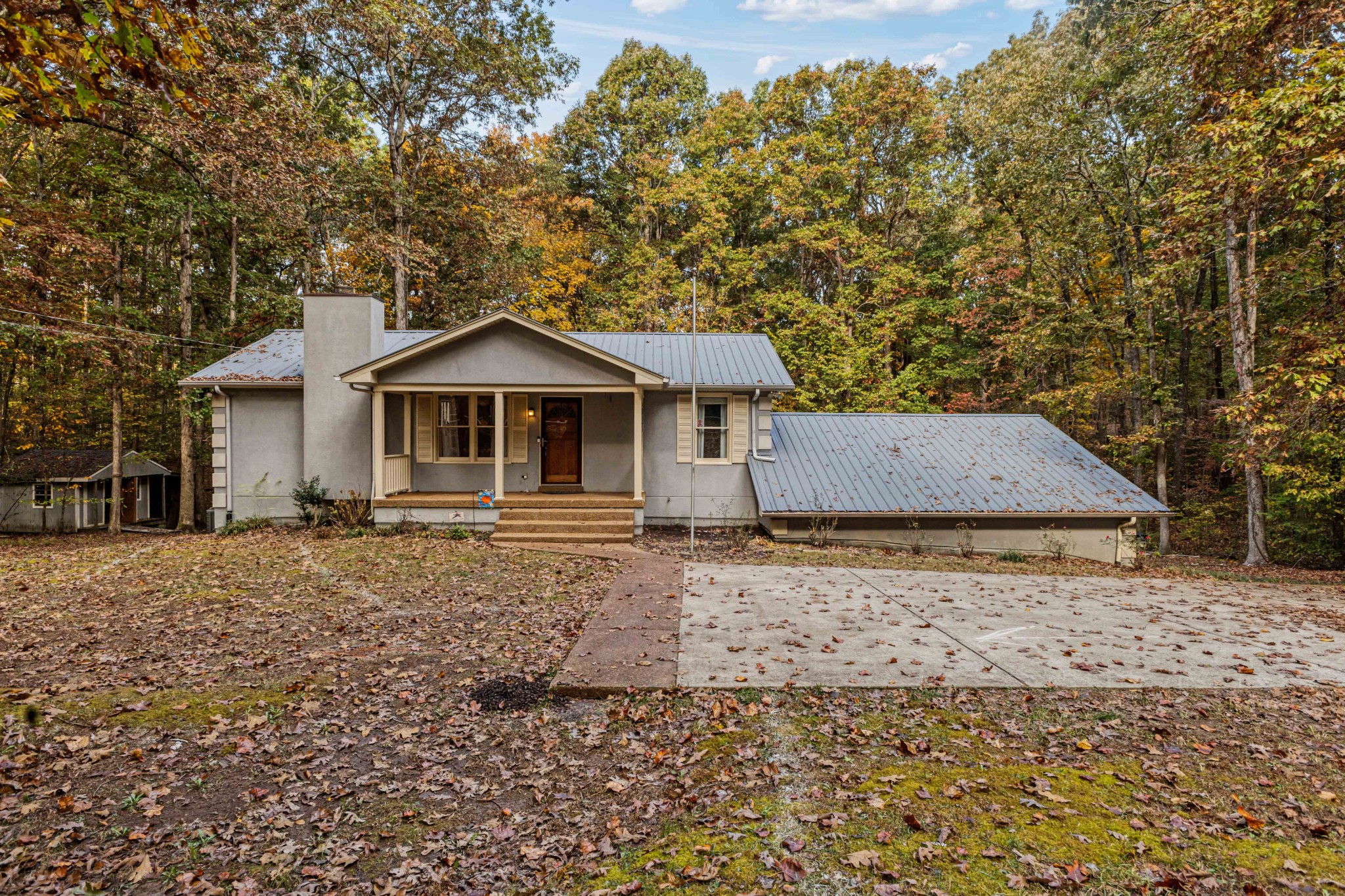 front view of house with a yard